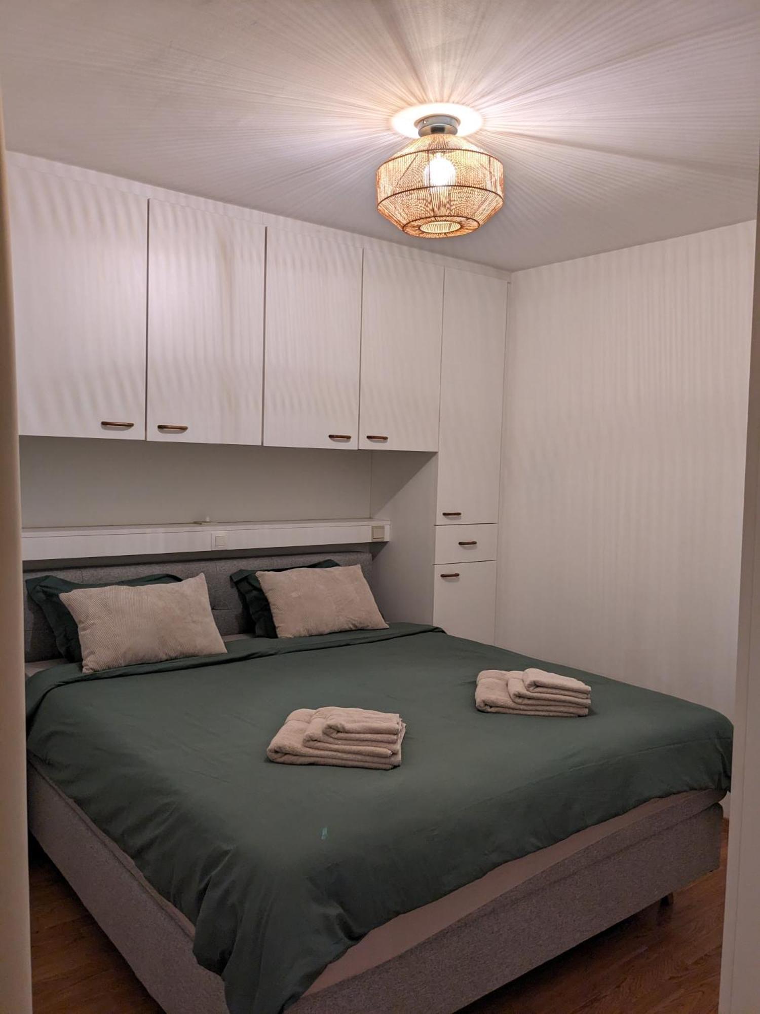 Vista Linda, Leuk Appartement Vlak Bij Zeedijk En Strand オステンド エクステリア 写真