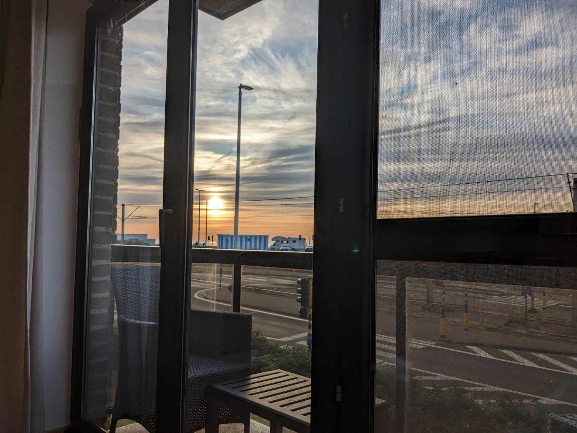 Vista Linda, Leuk Appartement Vlak Bij Zeedijk En Strand オステンド エクステリア 写真