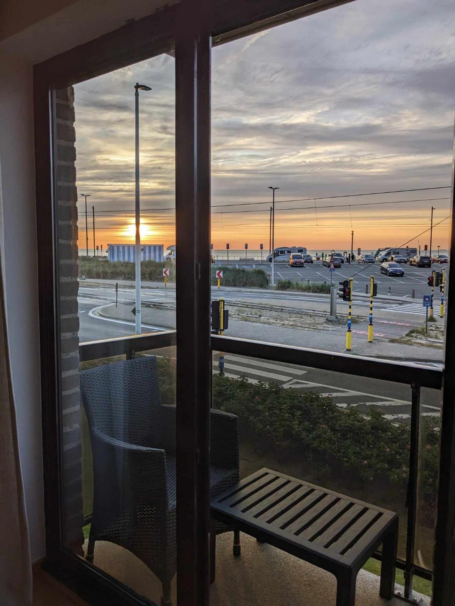 Vista Linda, Leuk Appartement Vlak Bij Zeedijk En Strand オステンド エクステリア 写真