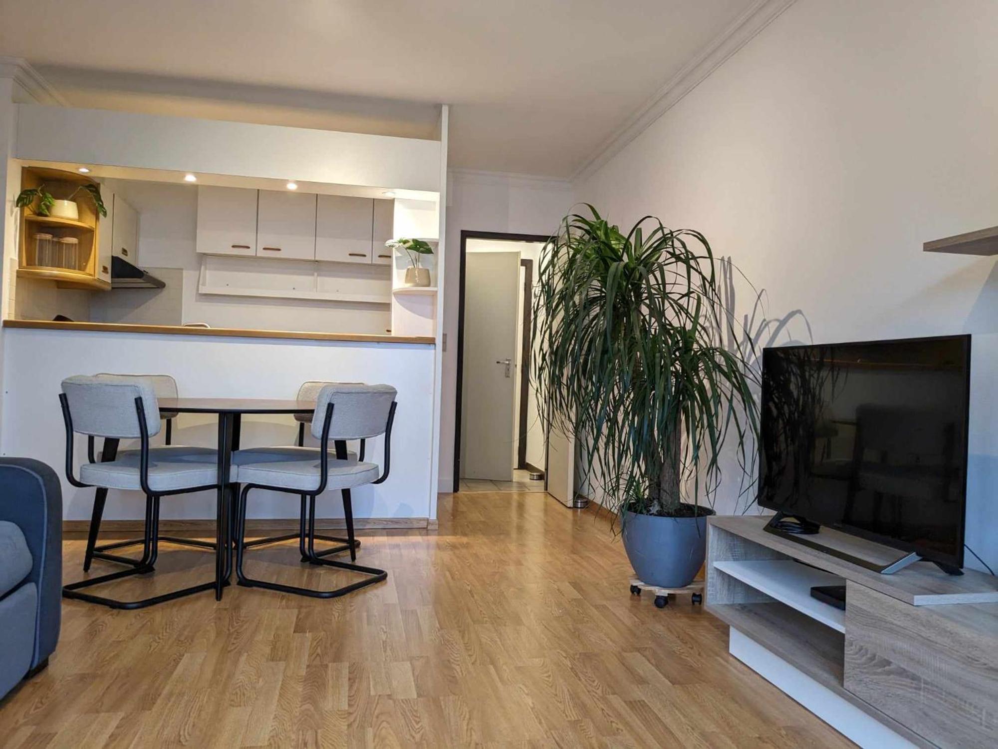 Vista Linda, Leuk Appartement Vlak Bij Zeedijk En Strand オステンド エクステリア 写真